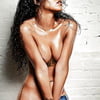 Celebs 092 - Rihanna see trough 20